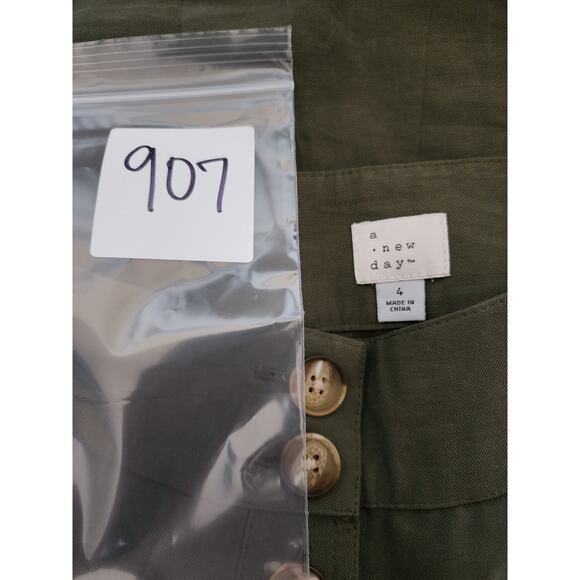 A NEW DAY Green Button Up Skirt Knee Length With Cargo Style Pockets Size 4 - Picture 5 of 5
